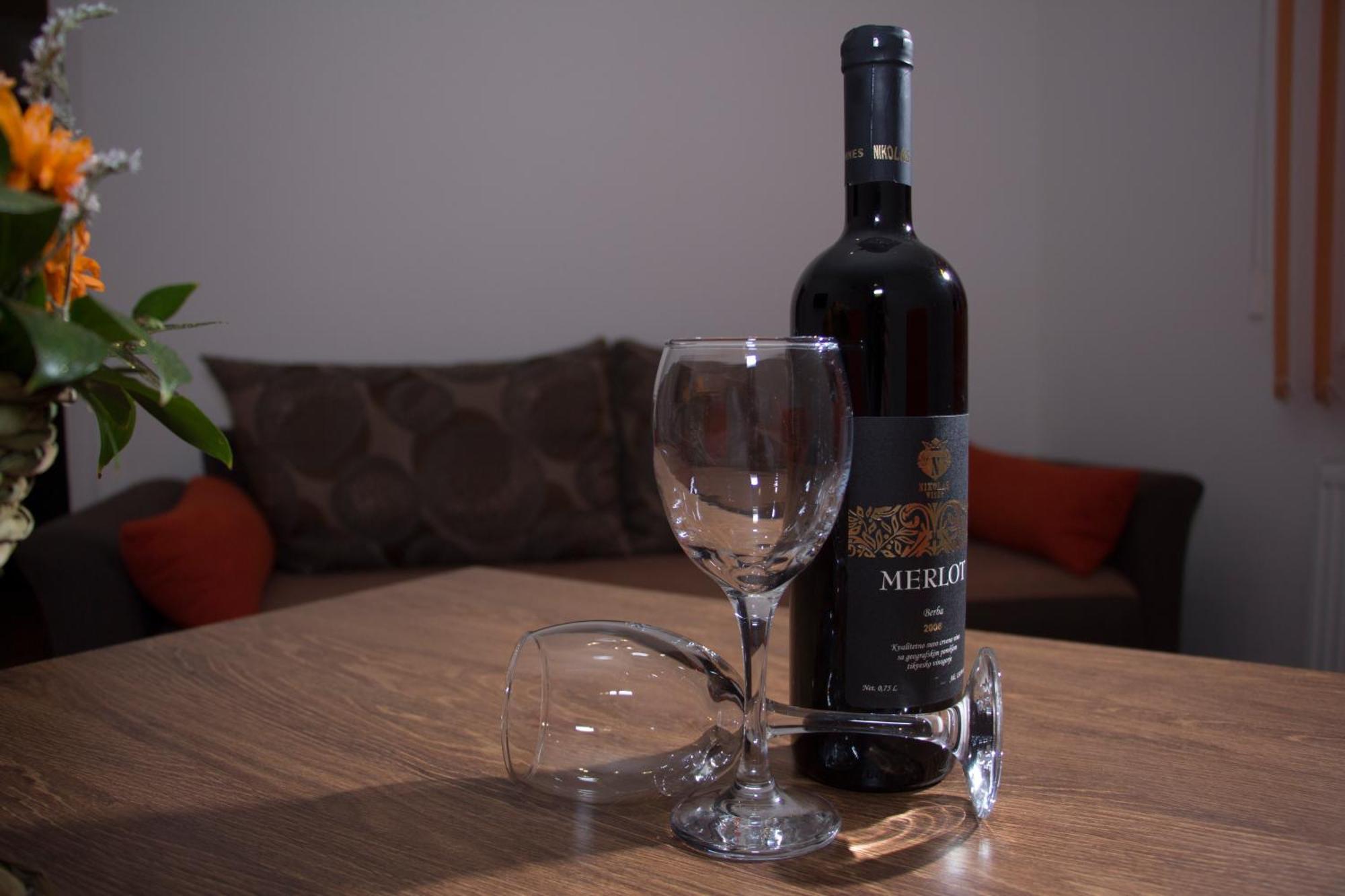 Kety Apartments Kragujevac Bilik gambar